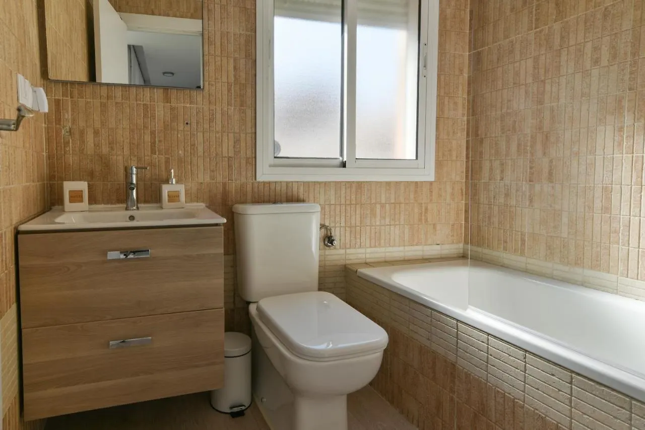 Elegant Duplex P/3 In Malaga With Terrace And Wifi Apartment